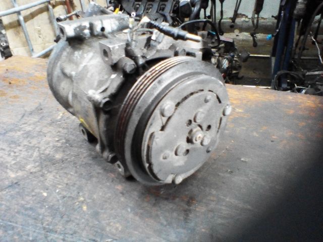 bontott RENAULT CLIO II Klímakompresszor