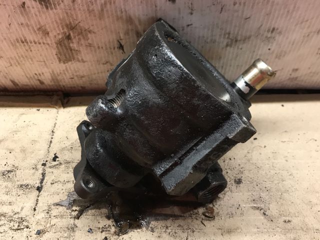 bontott RENAULT CLIO II Kormányszervó Motor (Hidraulikus)