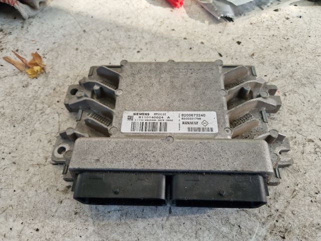 bontott RENAULT CLIO II Motorvezérlő