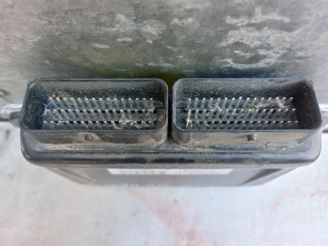 bontott RENAULT CLIO II Motorvezérlő