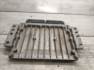 bontott RENAULT CLIO II Motorvezérlő