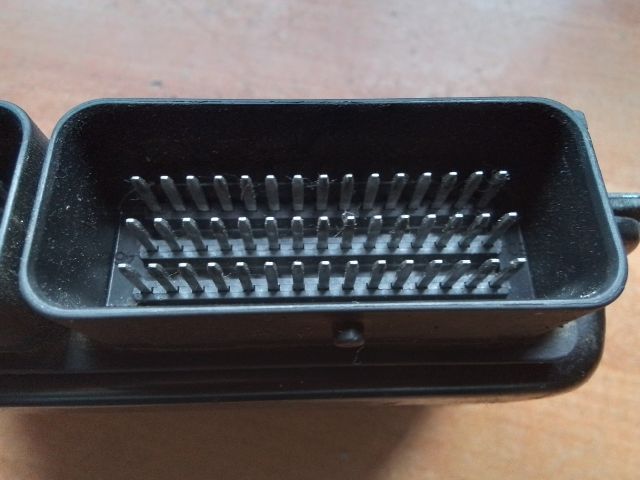 bontott RENAULT CLIO II Motorvezérlő