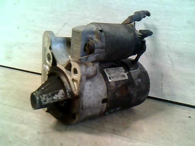 bontott RENAULT CLIO II Önindító