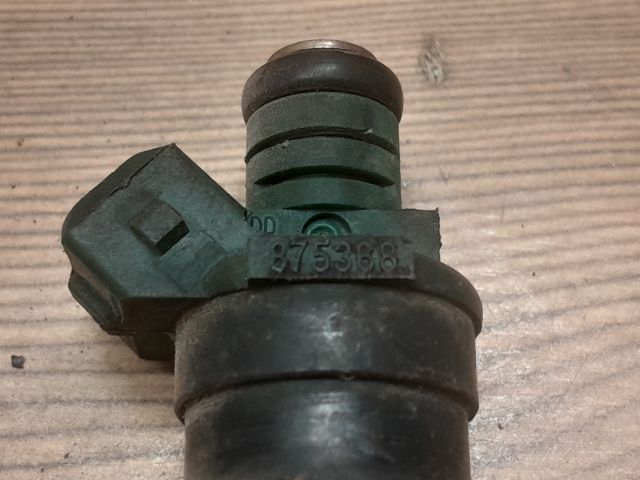 bontott RENAULT CLIO II Porlasztó (1 db)