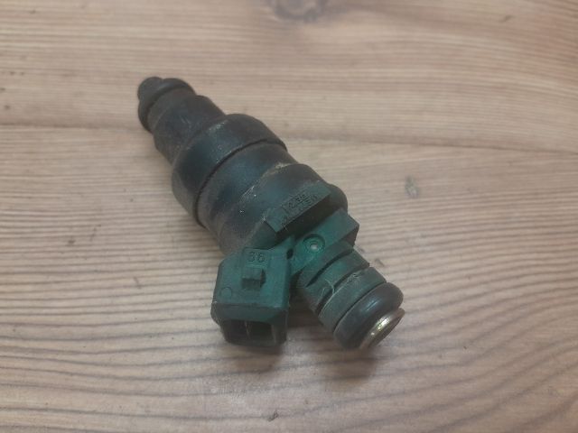 bontott RENAULT CLIO II Porlasztó (1 db)