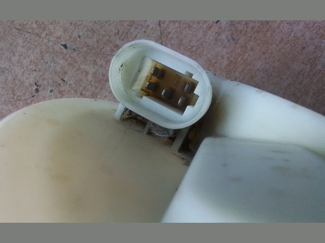 bontott RENAULT CLIO II Üzemanyag Szivattyú