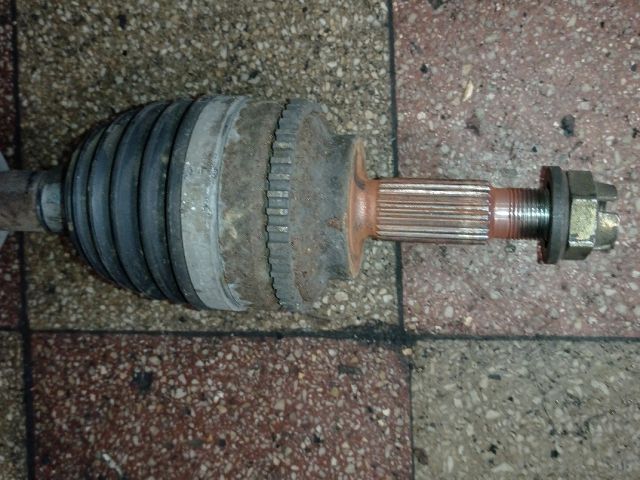 bontott RENAULT CLIO II Bal Féltengely