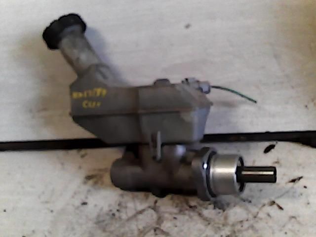 bontott RENAULT CLIO II Főfékhenger