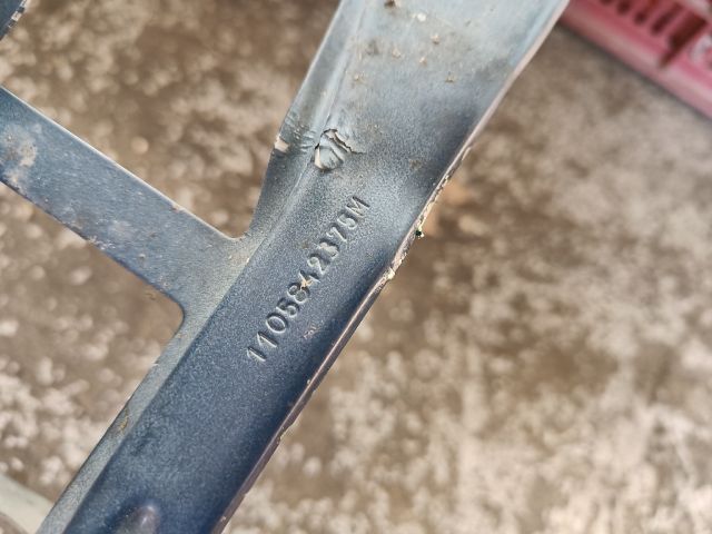 bontott RENAULT CLIO II Homlokfal (Üres lemez)