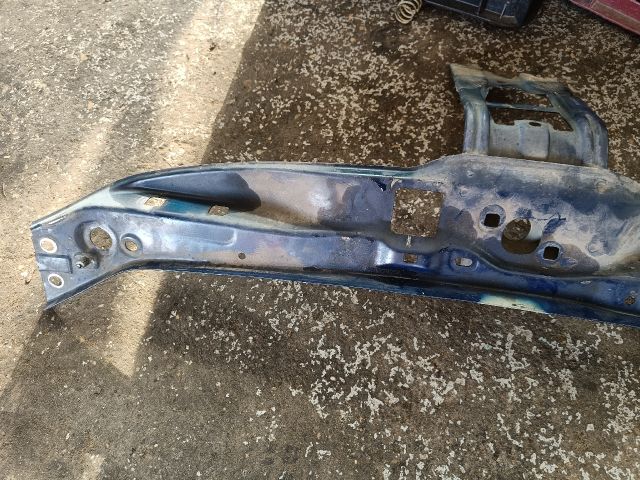 bontott RENAULT CLIO II Homlokfal (Üres lemez)