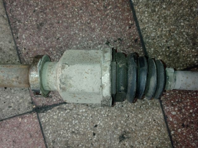 bontott RENAULT CLIO II Jobb Féltengely