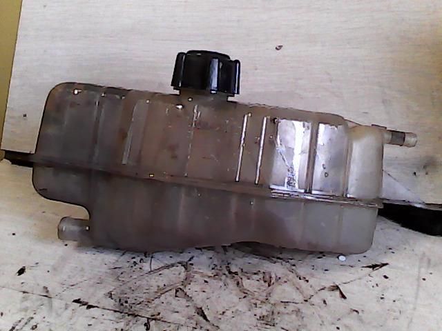 bontott RENAULT CLIO II Kiegyenlítő Tartály