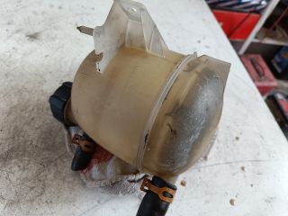 bontott RENAULT CLIO II Kiegyenlítő Tartály