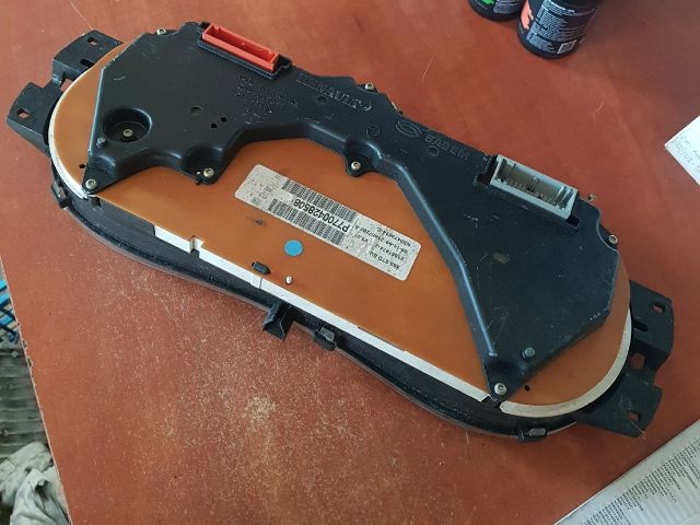 bontott RENAULT CLIO II Kilométeróra