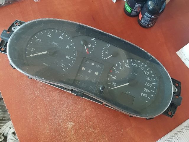 bontott RENAULT CLIO II Kilométeróra