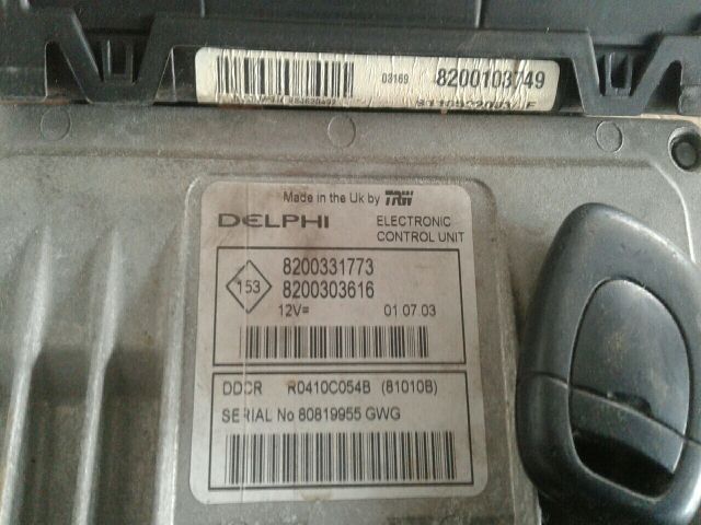 bontott RENAULT CLIO II Motorvezérlő