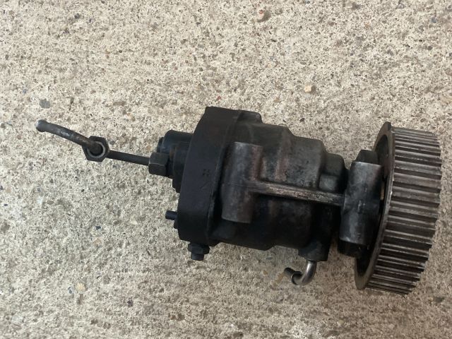 bontott RENAULT CLIO II Nagynyomású Szivattyú