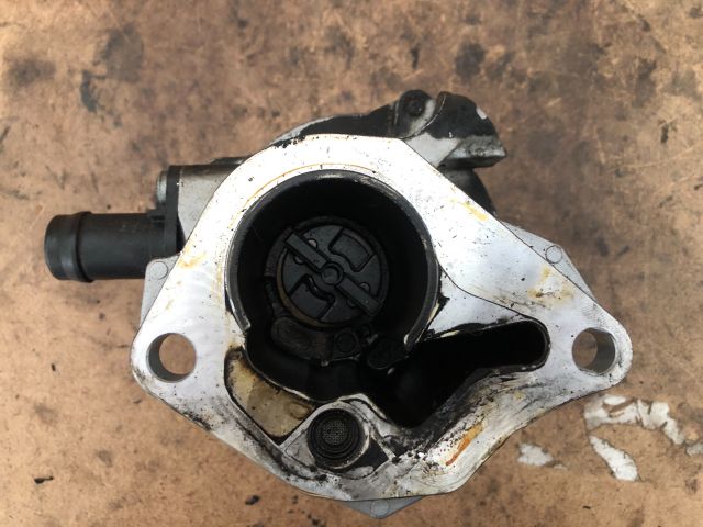 bontott RENAULT CLIO II Vákumpumpa