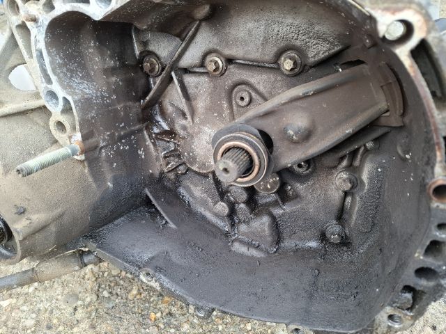 bontott RENAULT CLIO II Váltó (Mechanikus)