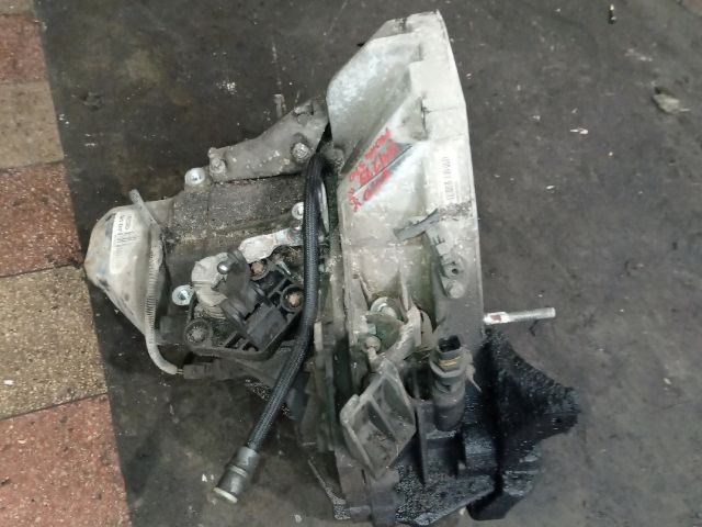 bontott RENAULT CLIO II Váltó (Mechanikus)