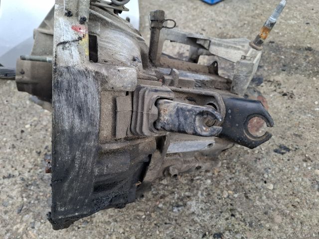 bontott RENAULT CLIO II Váltó (Mechanikus)