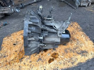 bontott RENAULT CLIO II Váltó (Mechanikus)