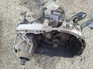 bontott RENAULT CLIO II Váltó (Mechanikus)