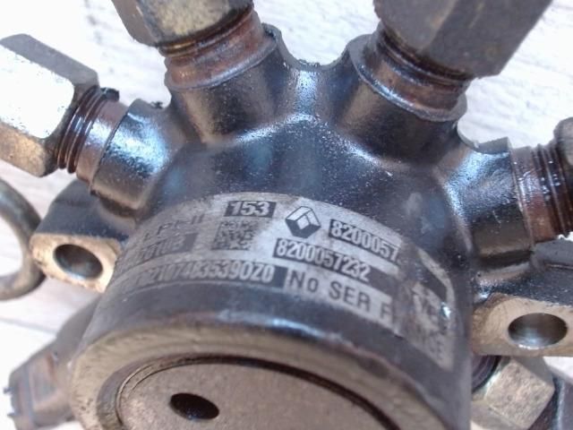 bontott RENAULT CLIO II Közösnyomócső