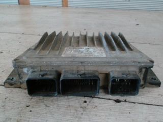 bontott RENAULT CLIO II Motorvezérlő