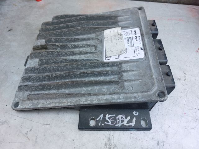 bontott RENAULT CLIO II Motorvezérlő