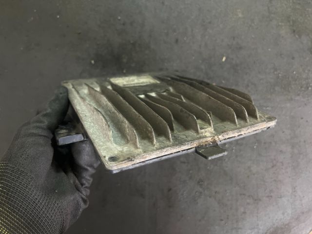 bontott RENAULT CLIO II Motorvezérlő