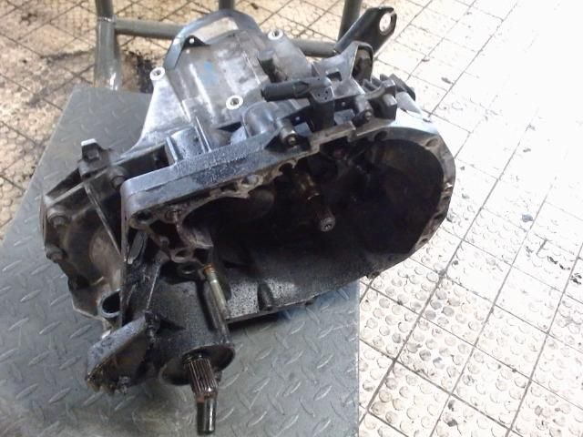 bontott RENAULT CLIO II Váltó (Mechanikus)
