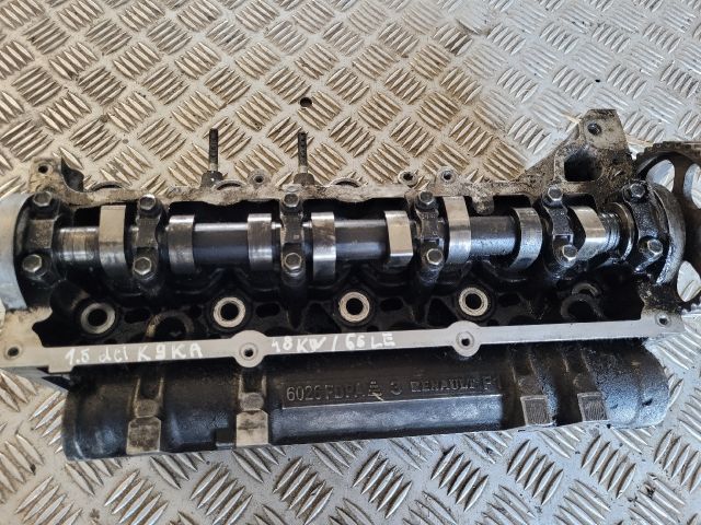 bontott RENAULT CLIO II Hengerfej