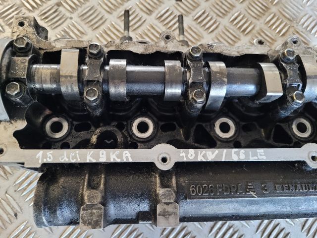 bontott RENAULT CLIO II Hengerfej