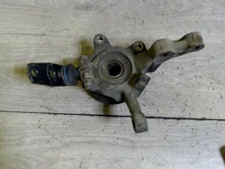 bontott RENAULT CLIO II Jobb első Csonkállvány Kerékaggyal