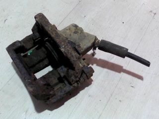 bontott RENAULT CLIO II Jobb első Féknyereg Munkahengerrel