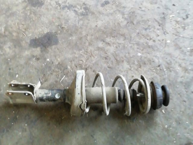 bontott RENAULT CLIO II Jobb első Gólyaláb (Lengécsillapító, Rugó)