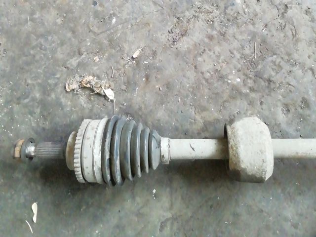 bontott RENAULT CLIO II Jobb Féltengely