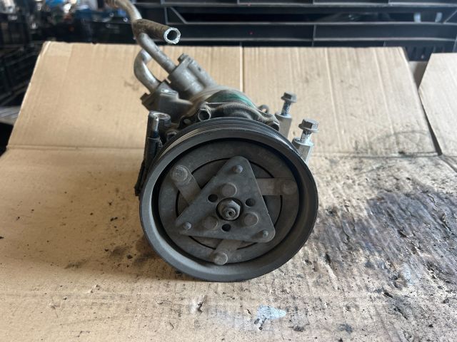 bontott RENAULT CLIO II Klímakompresszor