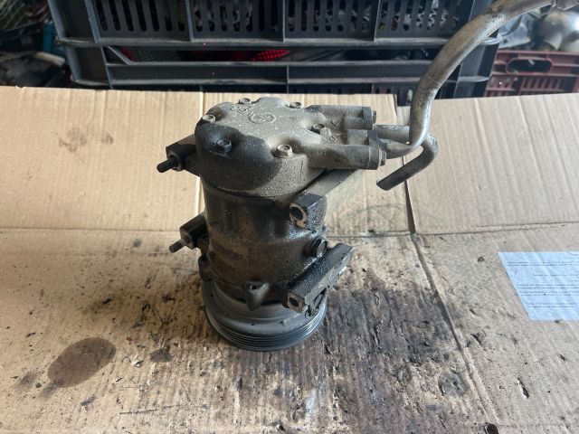 bontott RENAULT CLIO II Klímakompresszor