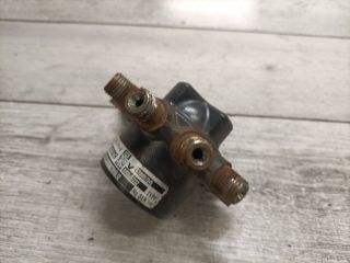 bontott RENAULT CLIO II Közösnyomócső