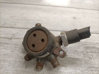 bontott RENAULT CLIO II Közösnyomócső