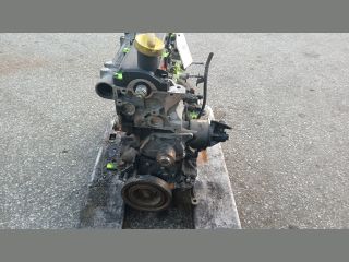 bontott RENAULT CLIO II Motor (Fűzött blokk hengerfejjel)