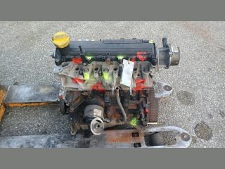 bontott RENAULT CLIO II Motor (Fűzött blokk hengerfejjel)