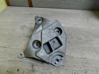 bontott RENAULT CLIO II Motor Tartó Bak (Fém)
