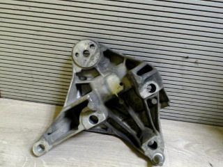 bontott RENAULT CLIO II Motor Tartó Bak (Fém)