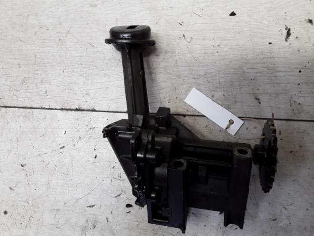 bontott RENAULT CLIO II Olajszivattyú