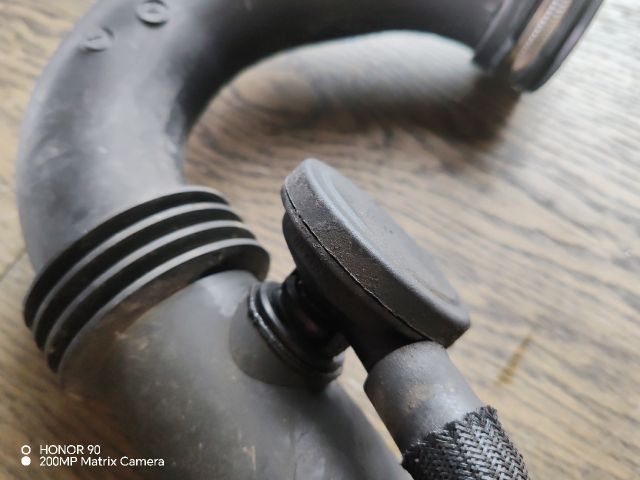 bontott RENAULT CLIO II Turbócső