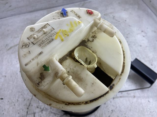 bontott RENAULT CLIO II Üzemanyag Szivattyú