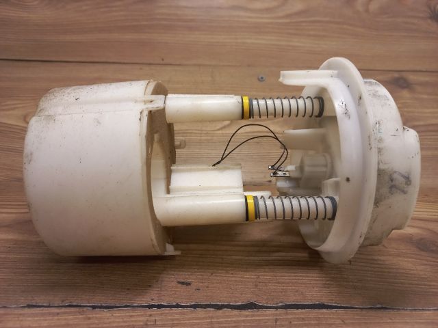 bontott RENAULT CLIO II Üzemanyagszint Jeladó